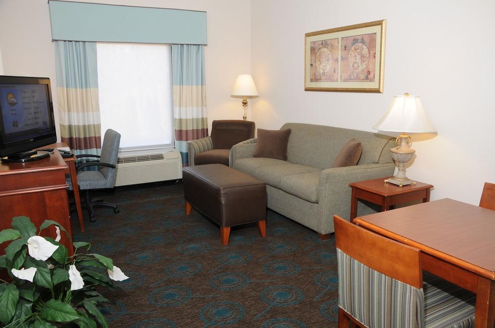 Hampton Inn Фронт-Ройал Экстерьер фото