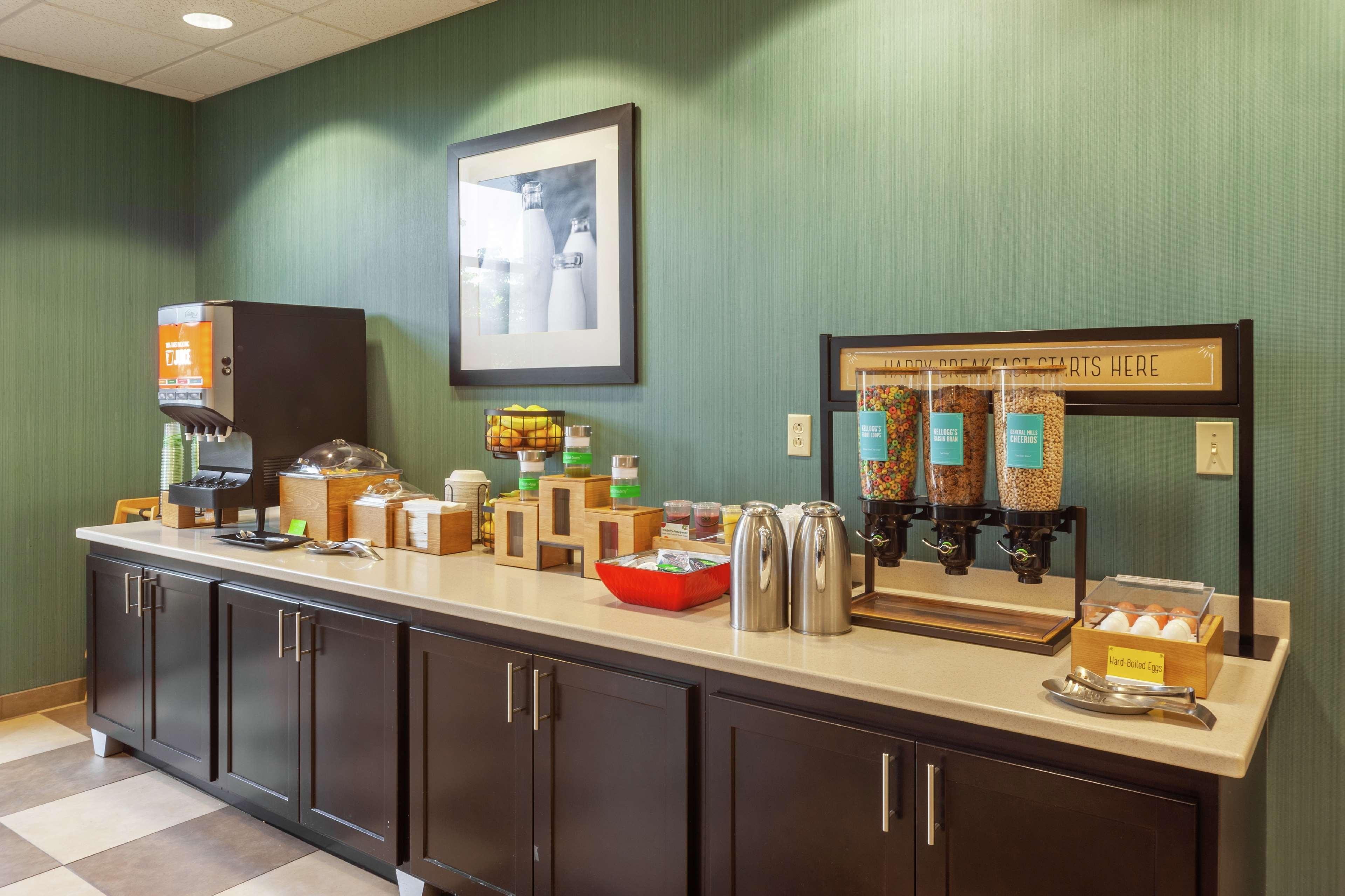 Hampton Inn Фронт-Ройал Экстерьер фото