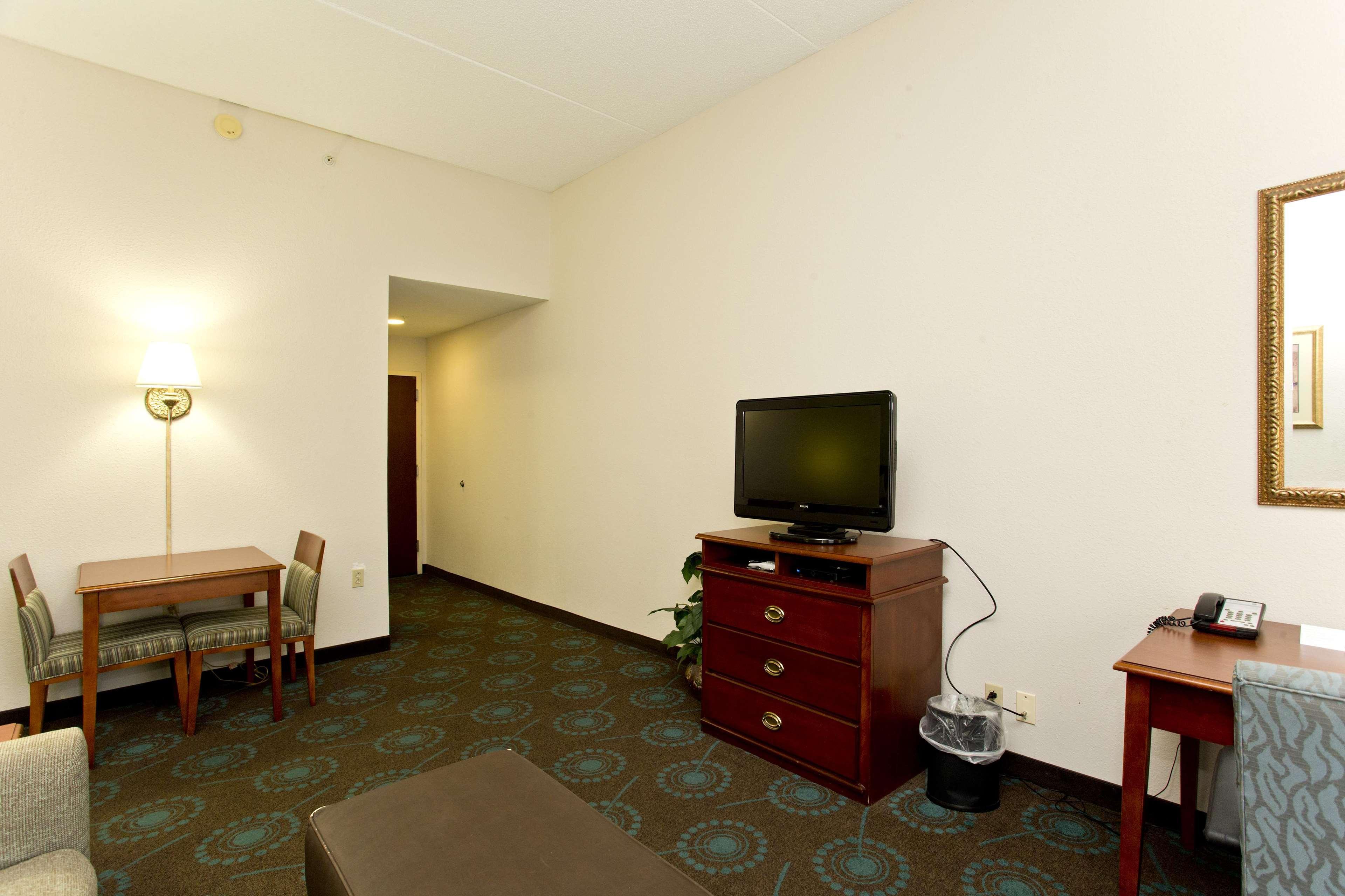 Hampton Inn Фронт-Ройал Экстерьер фото