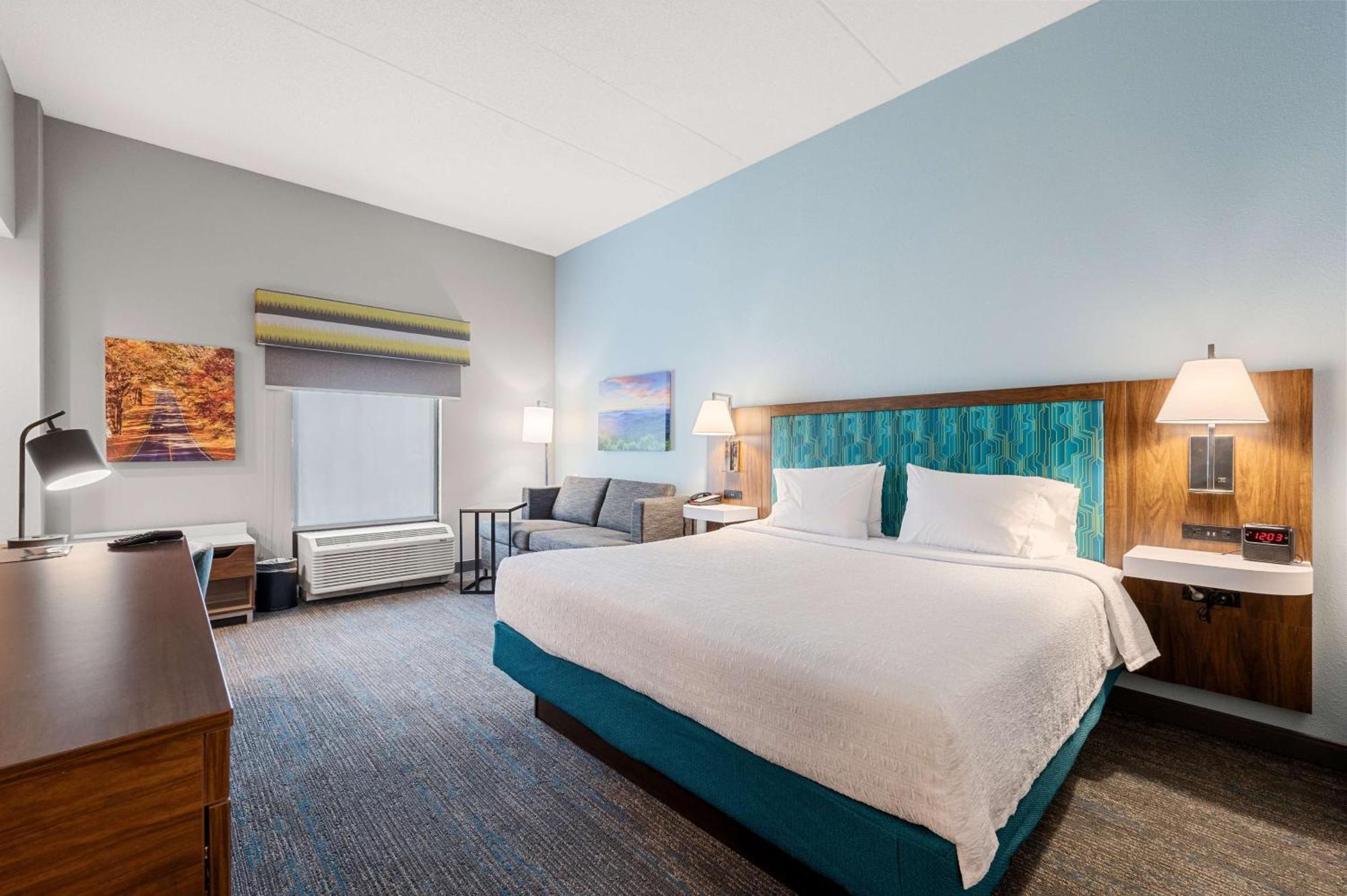 Hampton Inn Фронт-Ройал Экстерьер фото